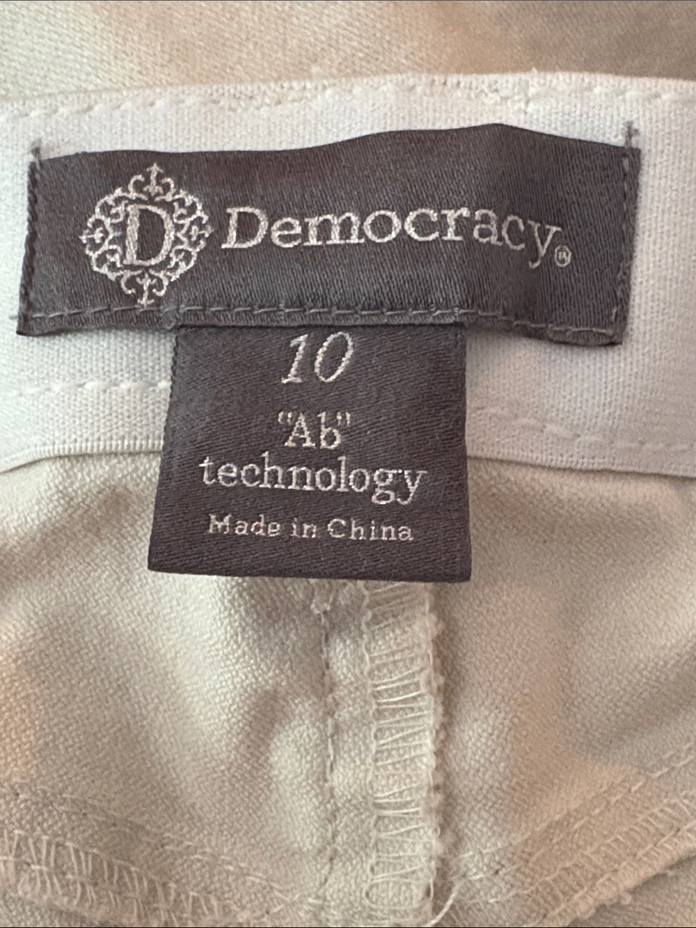 Democracy AB Solution Skyrise cream denim jeans with frayed hem size 10 - Picture 7 of 11